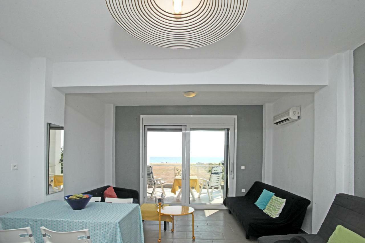 See To Sea Apartments Paralia Dionysiou Exterior photo